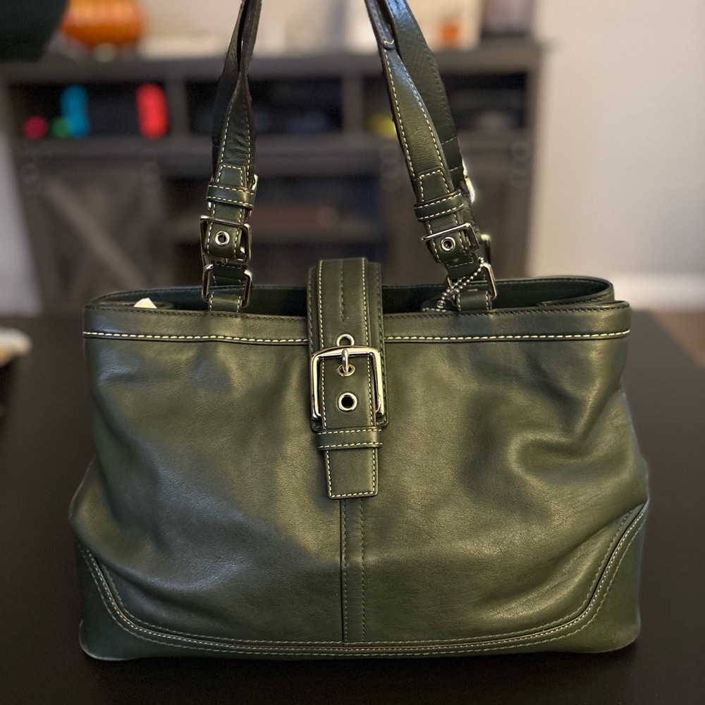 Coach Hamptons leather hobo bag